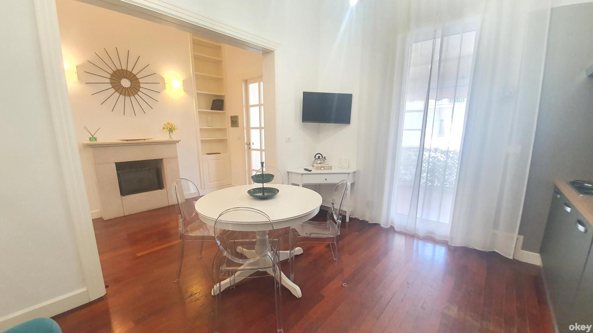 Dimora Alighieri - Bari Centro Apartment Екстериор снимка