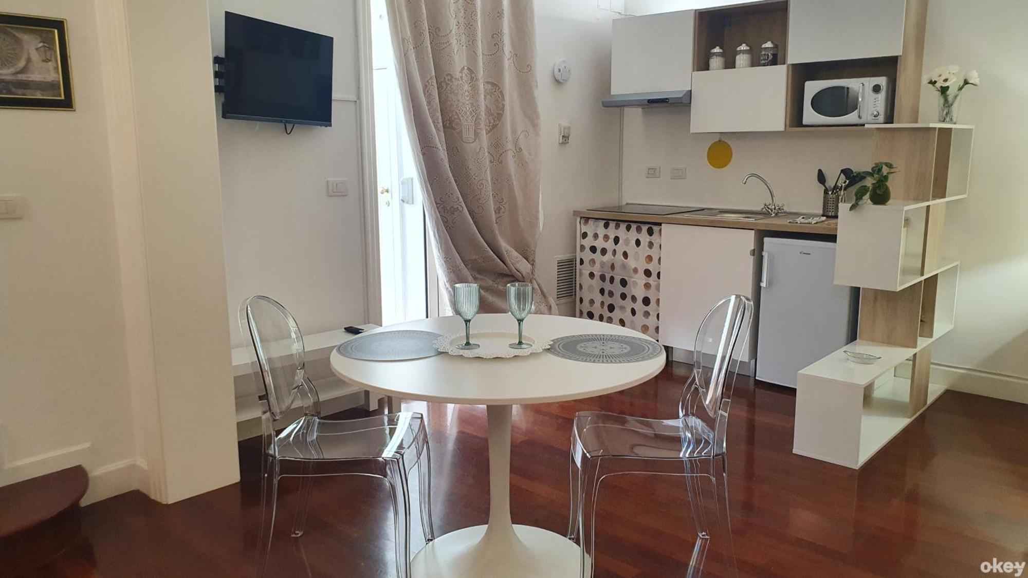 Dimora Alighieri - Bari Centro Apartment Екстериор снимка